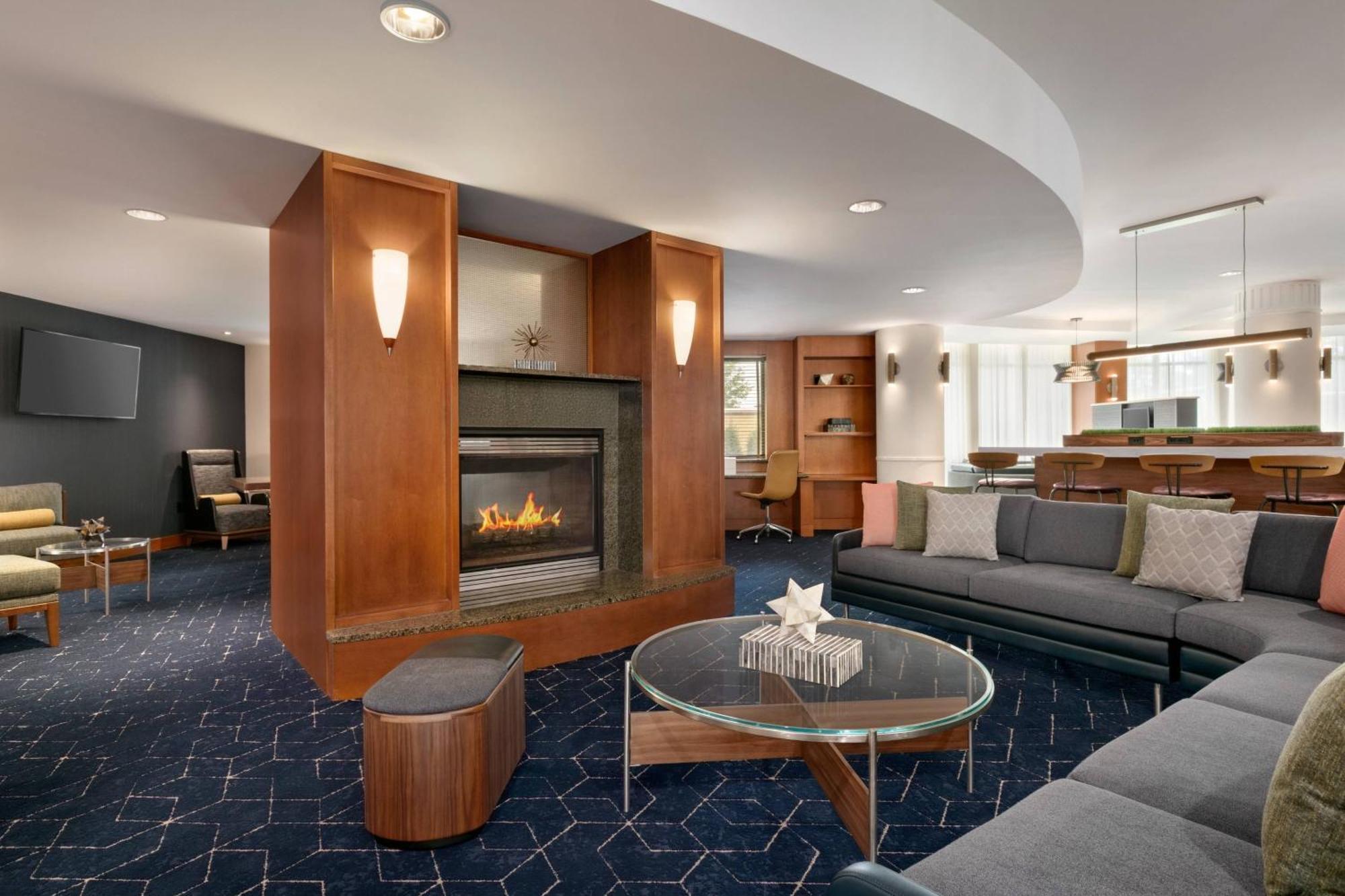Courtyard Lancaster Hotel Fertility Ngoại thất bức ảnh